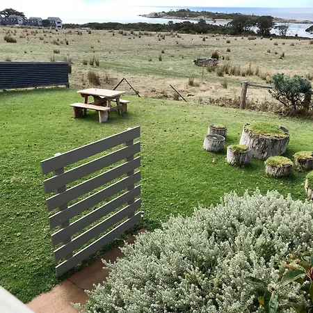 Beachend Bicheno Exterior photo