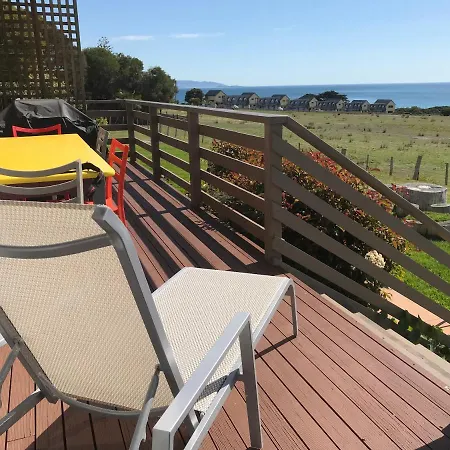 Beachend Bicheno Exterior photo